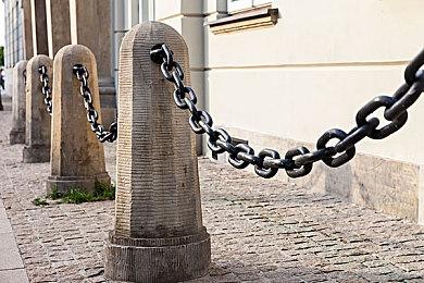 宫崎英高谈《黑暗之魂》为何让人受苦：我是个受虐狂